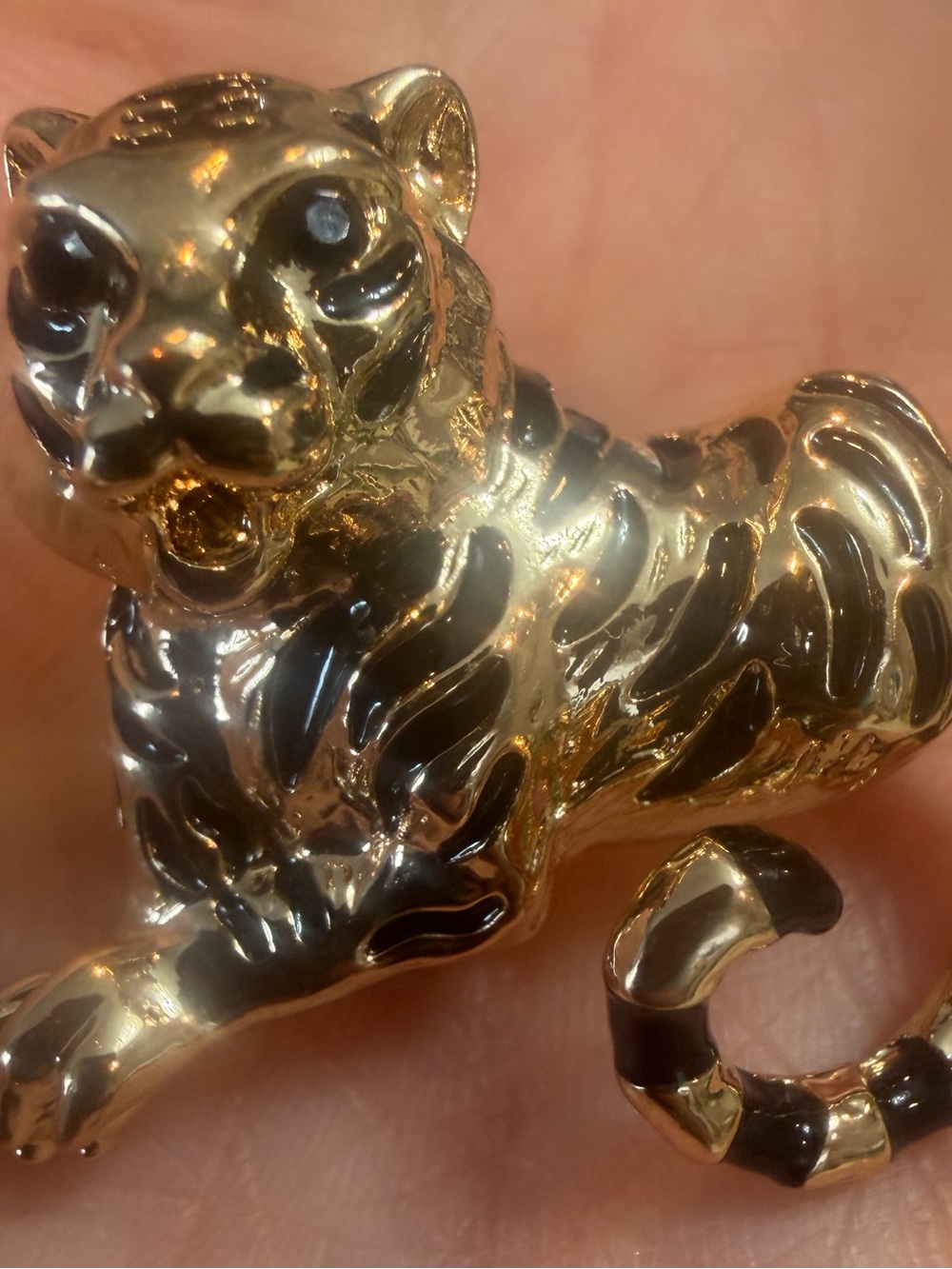 VTG Black & Gold Tiger Brooch With Black Rhinestone Eyes. Rare.